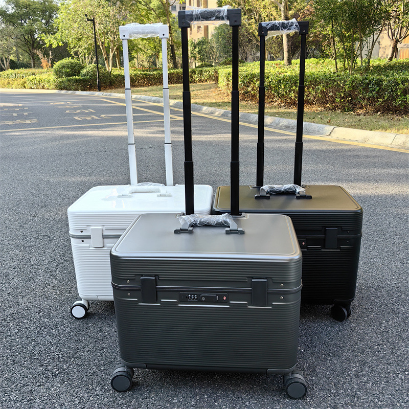 New Captain's Travel Case Flip - Foldable Rolling Luggage Bag 评论和价格